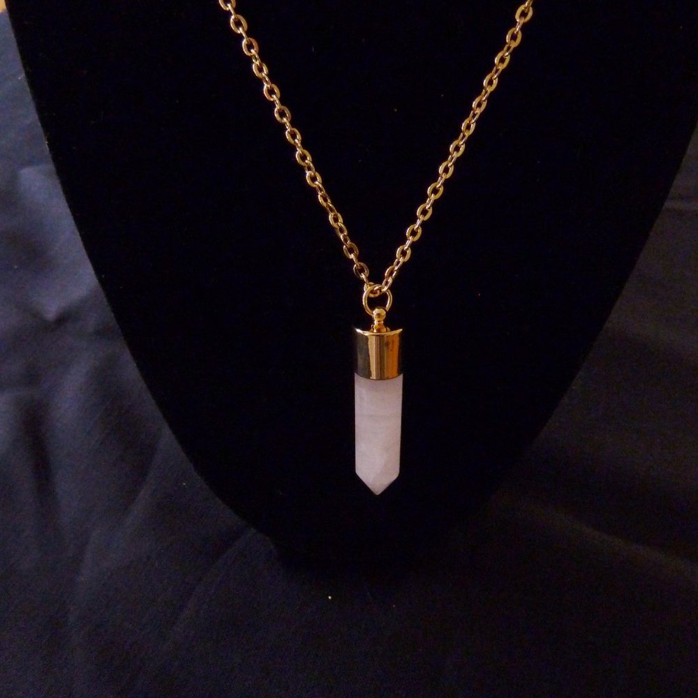 Pendant Necklace - Picture 2 of 3